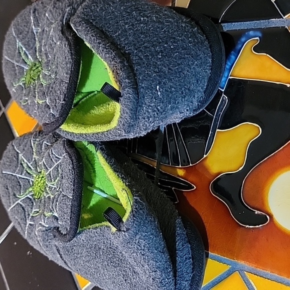 Boy's  House 👞 - Picture 4 of 4